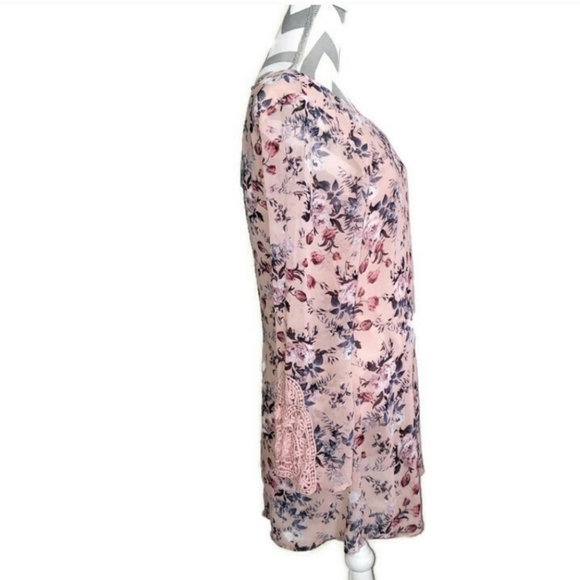 Speechless womens size Large long sleeve top in a pretty blush  floral fabric - Picture 3 of 9